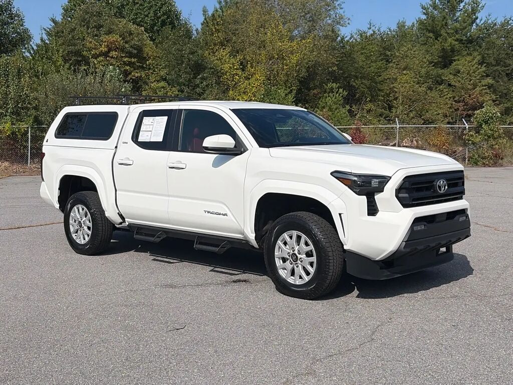 2024 Toyota Tacoma SR5 — photo 1 of 13