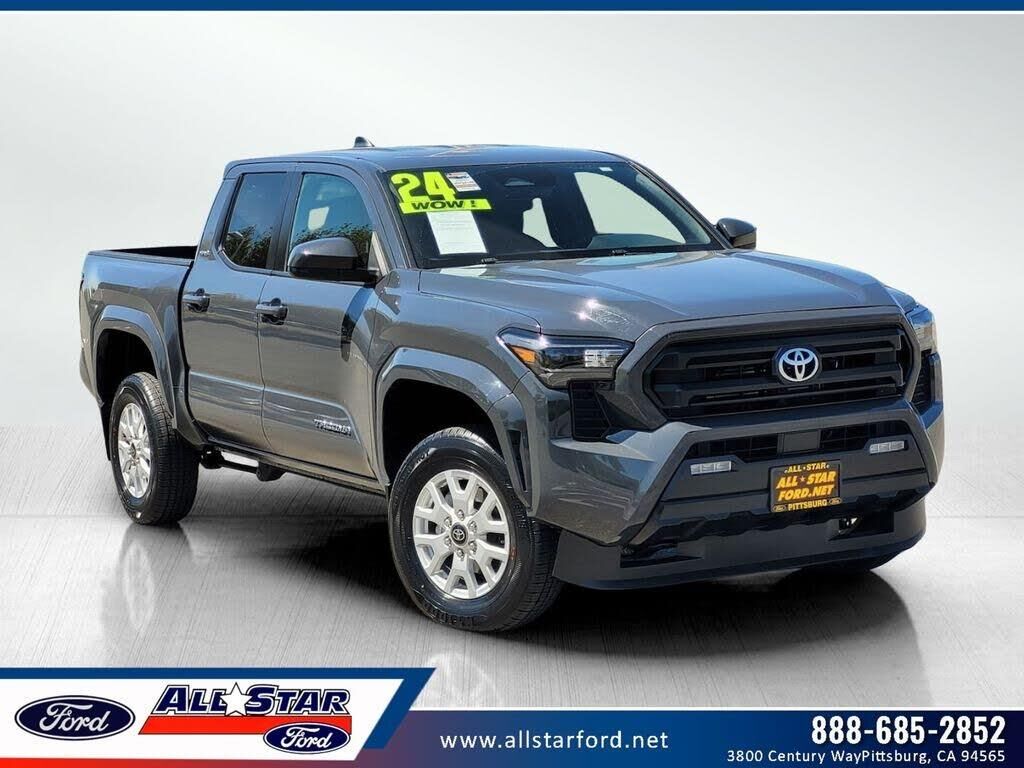 2024 Toyota Tacoma SR5 — photo 1 of 1