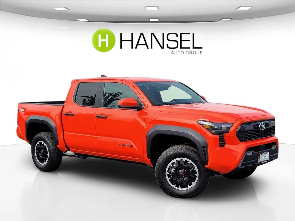 2024 Toyota Tacoma SR5 — photo 1 of 13
