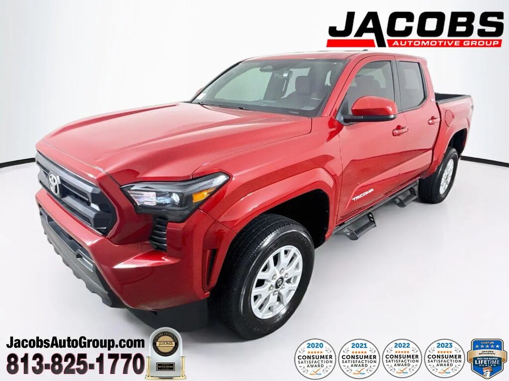 2025 Toyota Tacoma SR5 — photo 1 of 10
