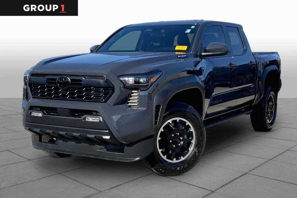 2024 Toyota Tacoma TRD Sport HV — photo 1 of 13