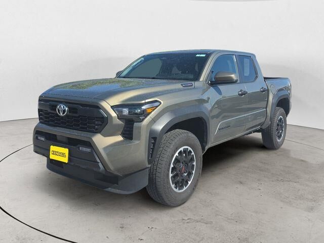 2025 Toyota Tacoma TRD Sport HV — photo 1 of 13