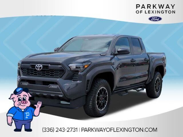 2025 Toyota Tacoma Trailhunter HV
