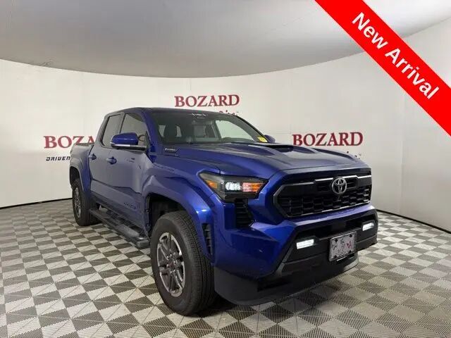 2024 Toyota Tacoma TRD Sport HV — photo 1 of 26