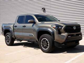 2025 Toyota Tacoma TRD Sport HV