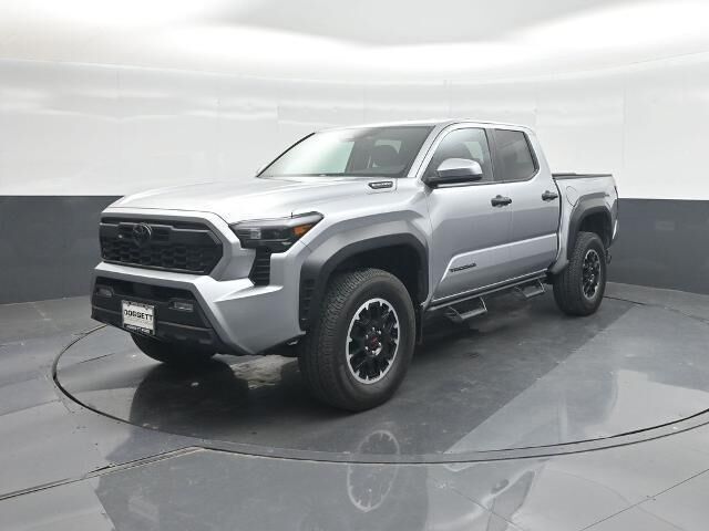 2024 Toyota Tacoma TRD Sport HV — photo 1 of 13