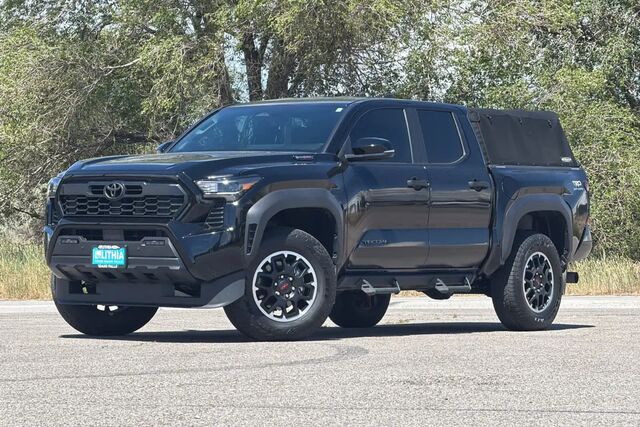 2024 Toyota Tacoma TRD Sport HV
