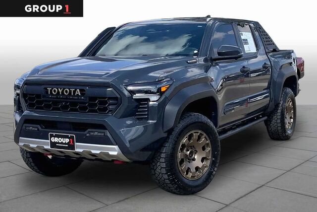 2025 Toyota Tacoma TRD Sport HV