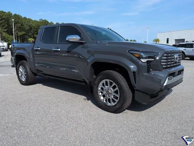 2025 Toyota Tacoma Limited HV