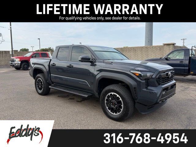 2025 Toyota Tacoma 4WD TRD Pro Hybrid — photo 1 of 13