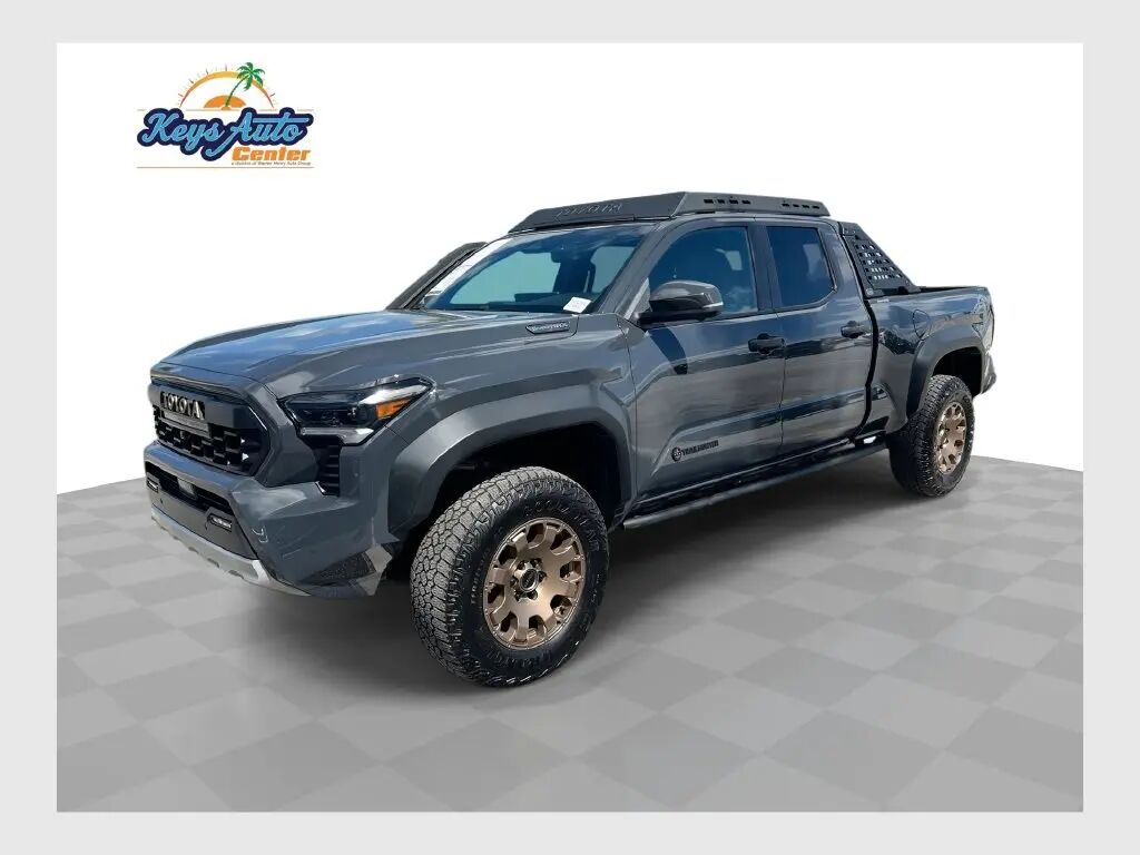 2025 Toyota Tacoma TRD Sport HV — photo 1 of 13