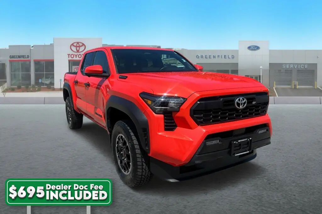 2024 Toyota Tacoma TRD Sport HV — photo 1 of 13