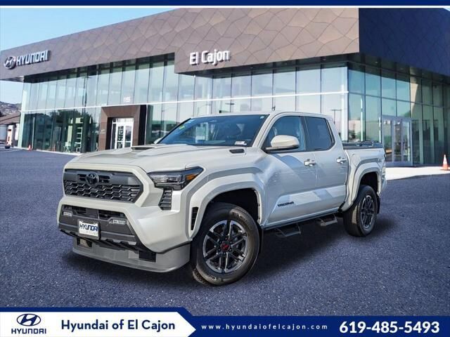 2026 Toyota Tacoma Trailhunter HV