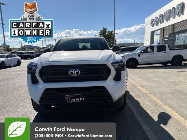 2025 Toyota Tacoma SR