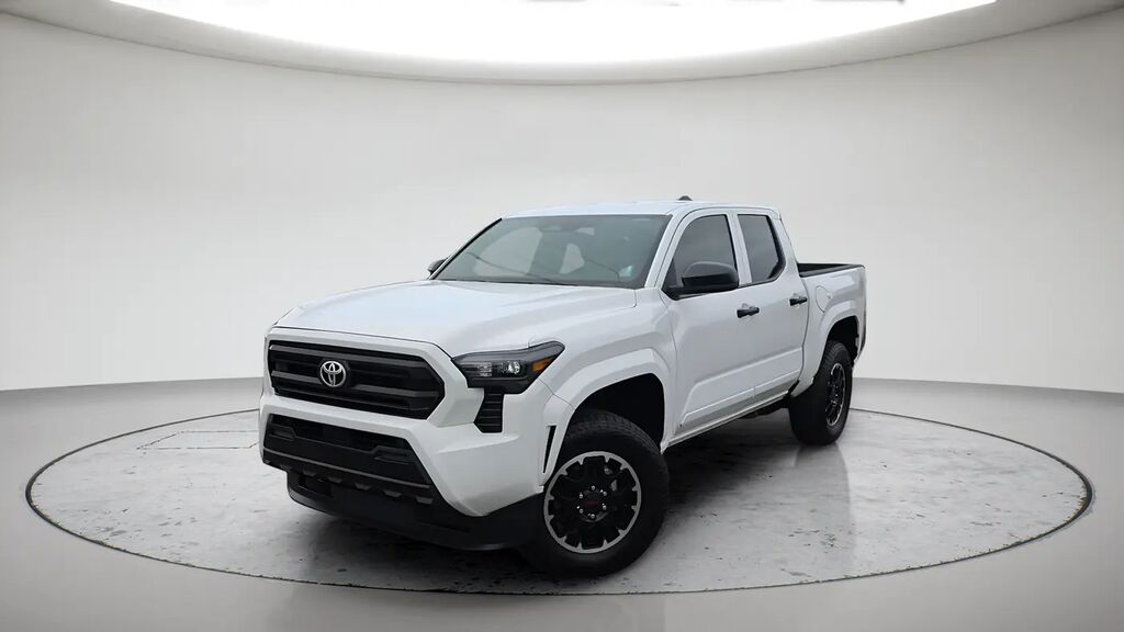 2025 Toyota Tacoma SR — photo 1 of 13