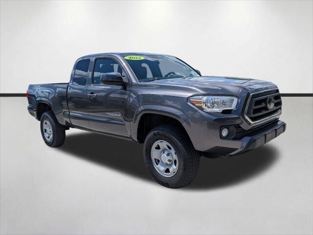 2022 Toyota Tacoma SR5 — photo 1 of 13