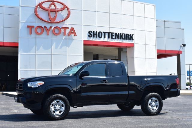 2023 Toyota Tacoma 2WD SR — photo 1 of 13