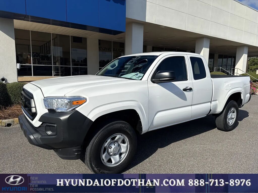 2023 Toyota Tacoma SR — photo 1 of 13