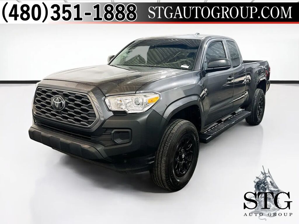 2023 Toyota Tacoma SR — photo 1 of 13