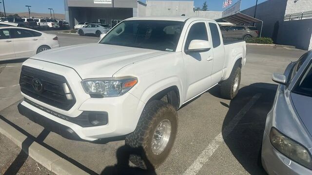 2022 Toyota Tacoma SR