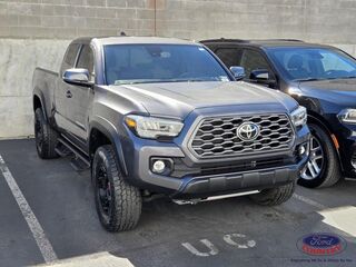 2022 Toyota Tacoma TRD Off-Road
