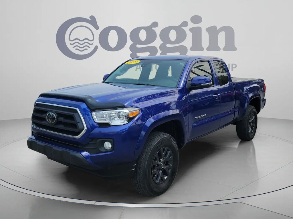 2023 Toyota Tacoma TRD Off-Road — photo 1 of 13