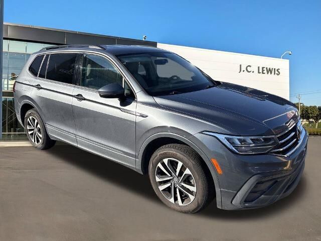 2022 Volkswagen Tiguan S