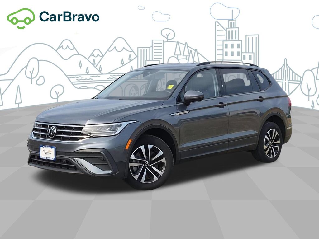 2022 Volkswagen Tiguan 2.0T S — photo 1 of 6