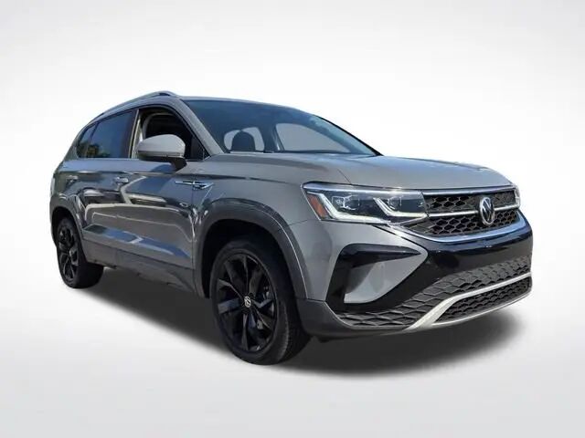 2022 Volkswagen Taos SEL — photo 1 of 12