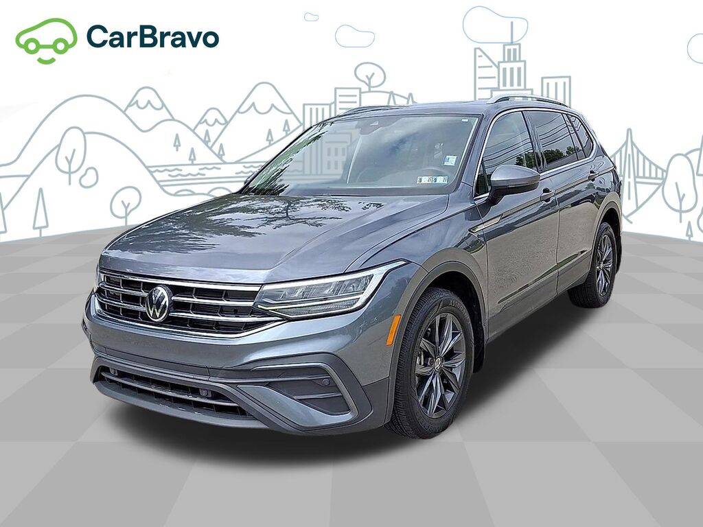 2022 Volkswagen Tiguan SE — photo 1 of 7