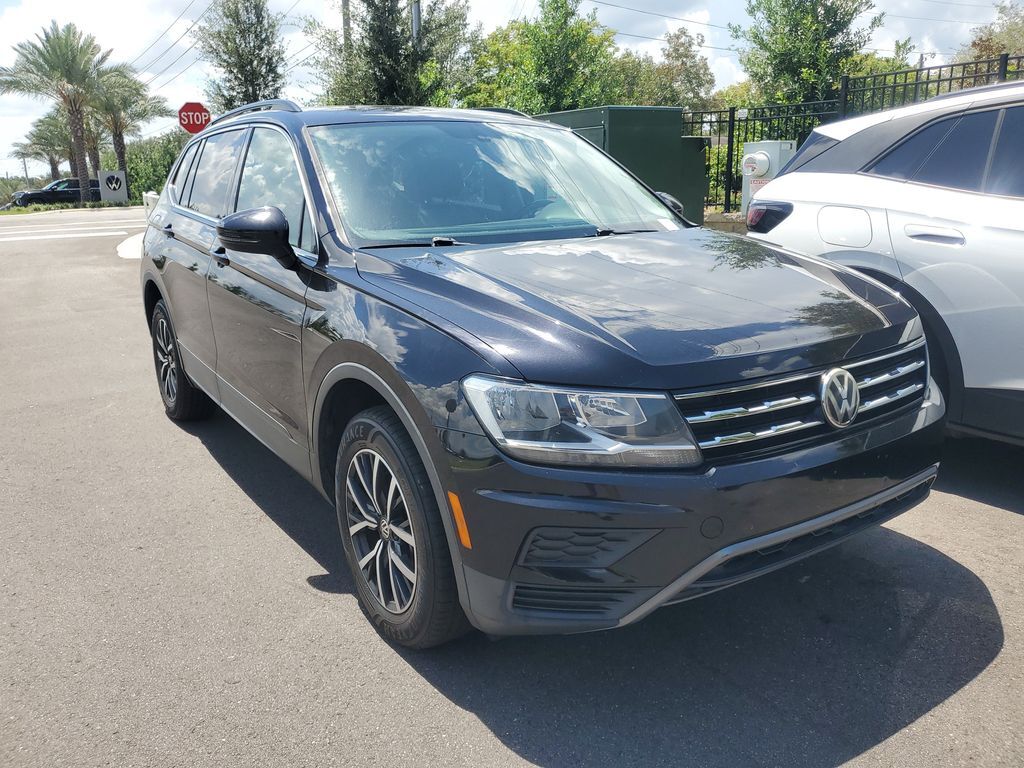2019 Volkswagen Tiguan 2.0T SE — photo 1 of 1