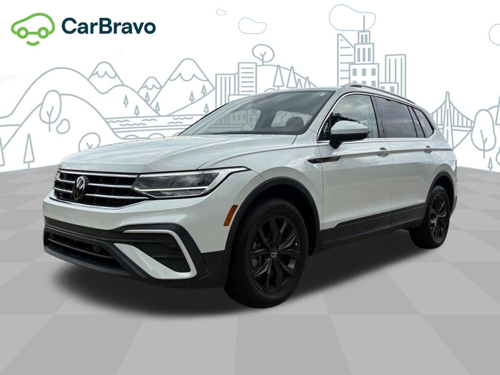 2024 Volkswagen Tiguan SE — photo 1 of 6