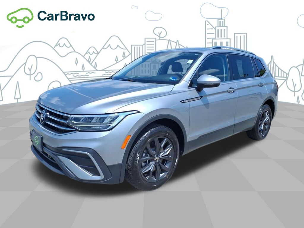 2024 Volkswagen Tiguan SE — photo 1 of 6