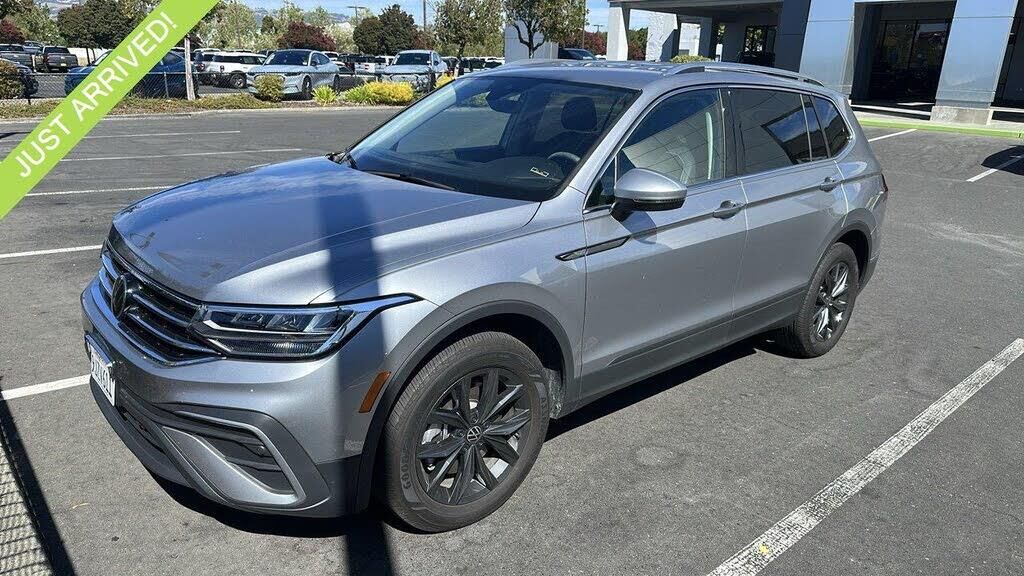 2024 Volkswagen Tiguan Wolfsburg Edition 4Motion — photo 1 of 1