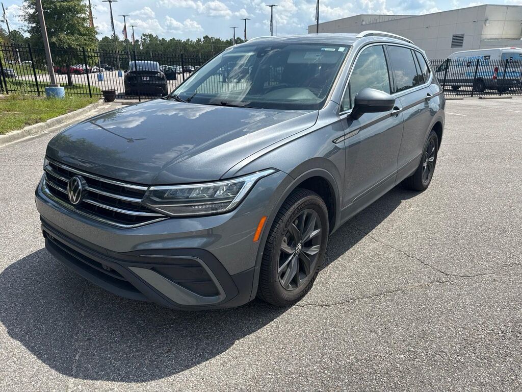 2024 Volkswagen Tiguan Wolfsburg Edition 4Motion — photo 1 of 33