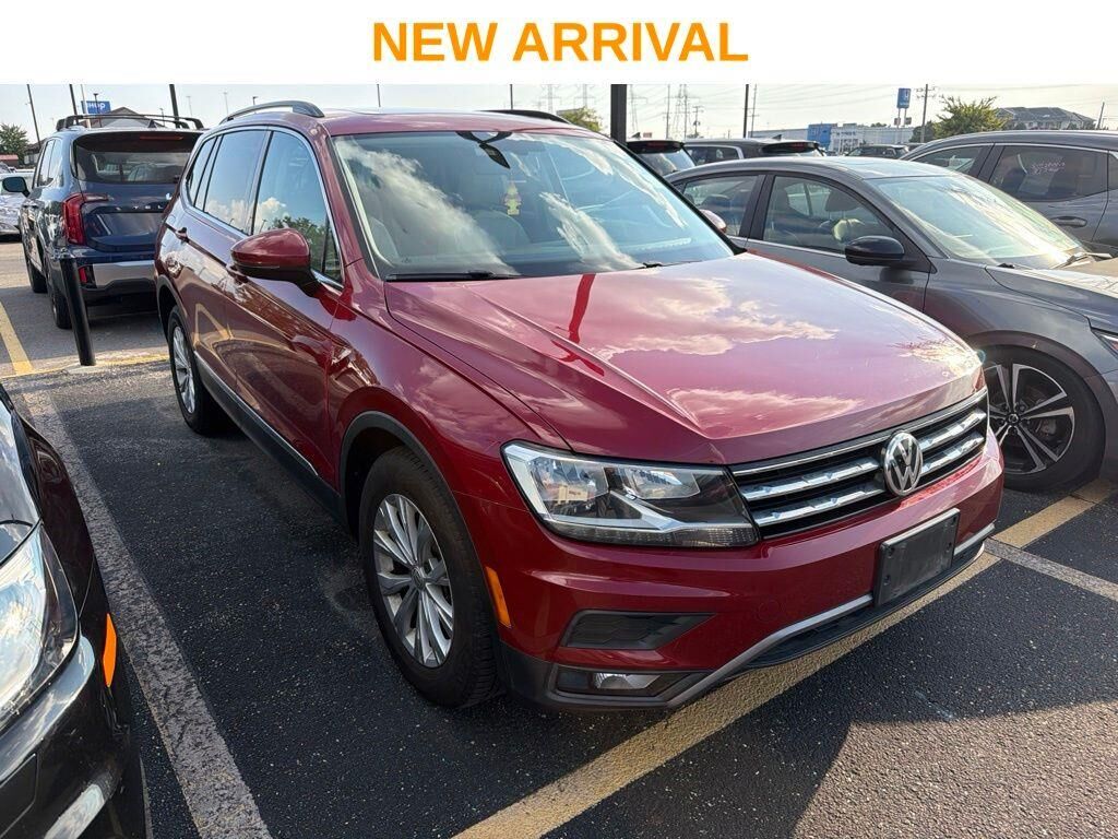 2018 Volkswagen Tiguan 2.0T SE 4Motion — photo 1 of 23