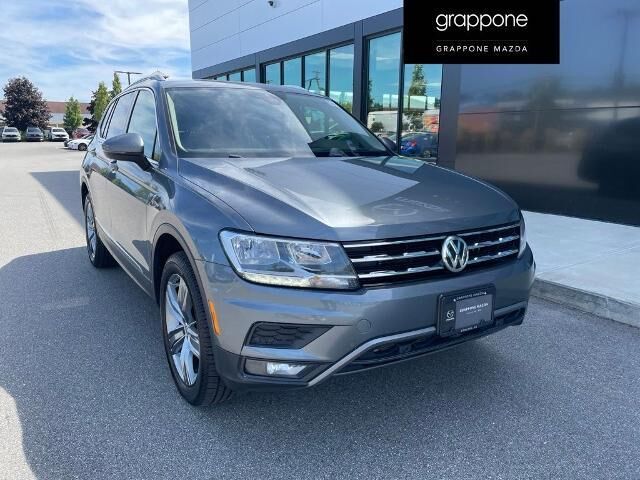 2020 Volkswagen Tiguan SE 4Motion — photo 1 of 39