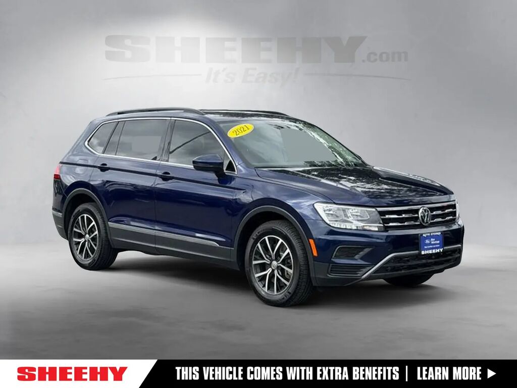 2021 Volkswagen Tiguan SE 4Motion — photo 1 of 13