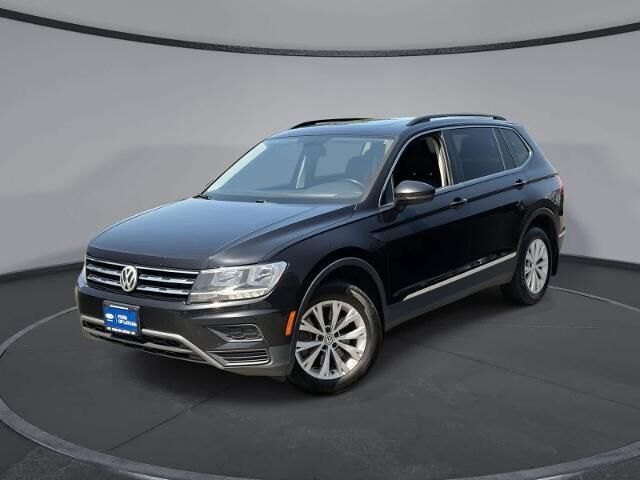 2018 Volkswagen Tiguan 2.0T SE 4Motion — photo 1 of 2