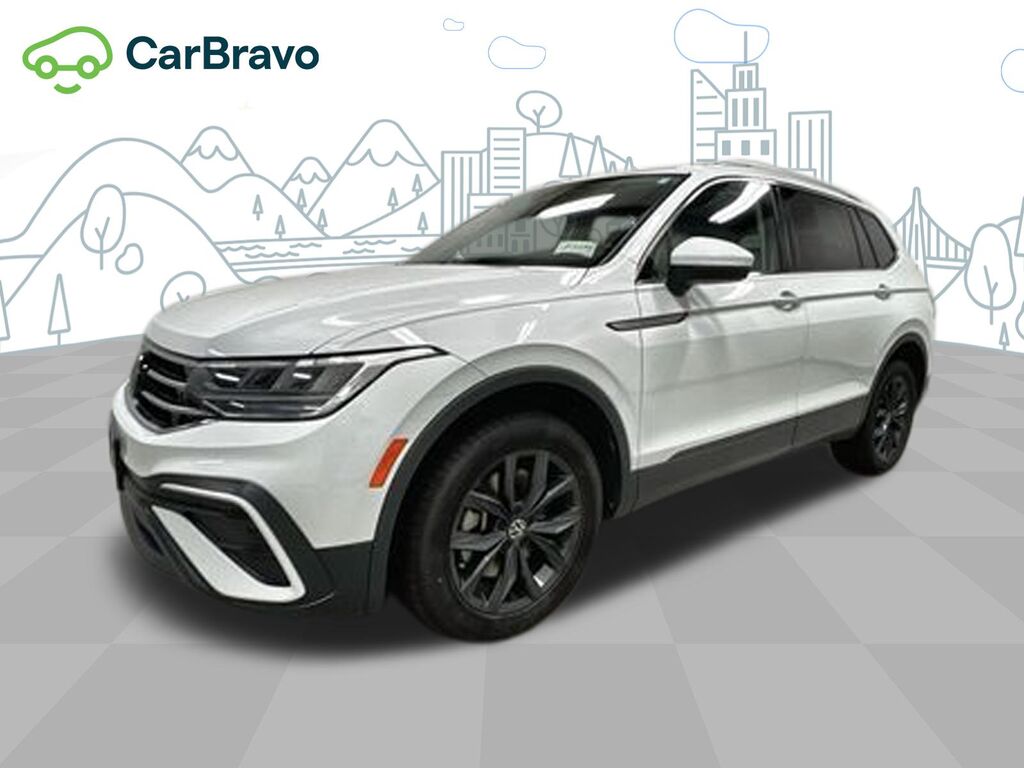 2024 Volkswagen Tiguan SE — photo 1 of 6