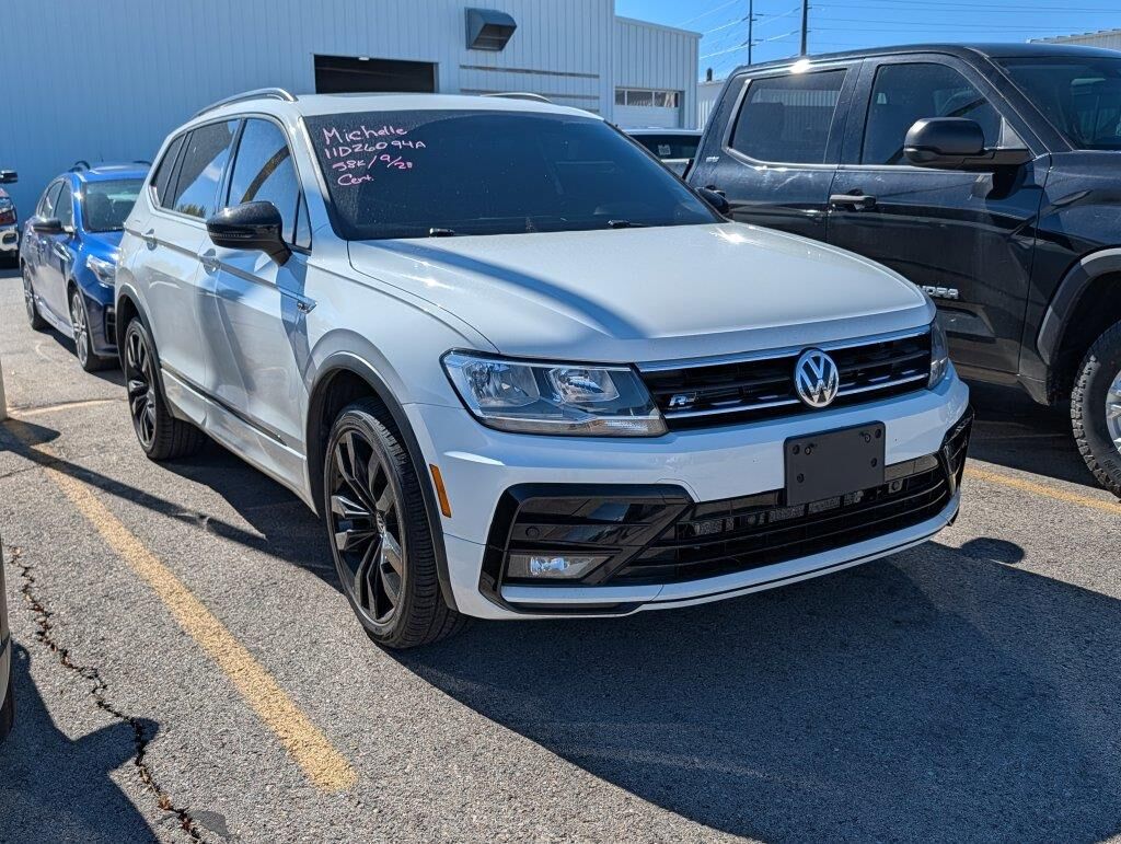2021 Volkswagen Tiguan SE 4Motion — photo 1 of 3