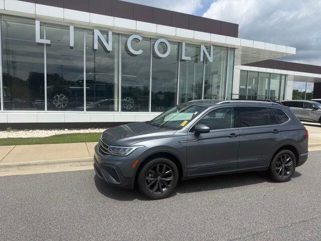 2022 Volkswagen Tiguan SE 4Motion