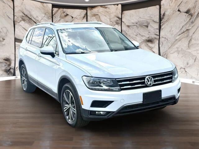 2018 Volkswagen Tiguan 2.0T SEL 4Motion — photo 1 of 26