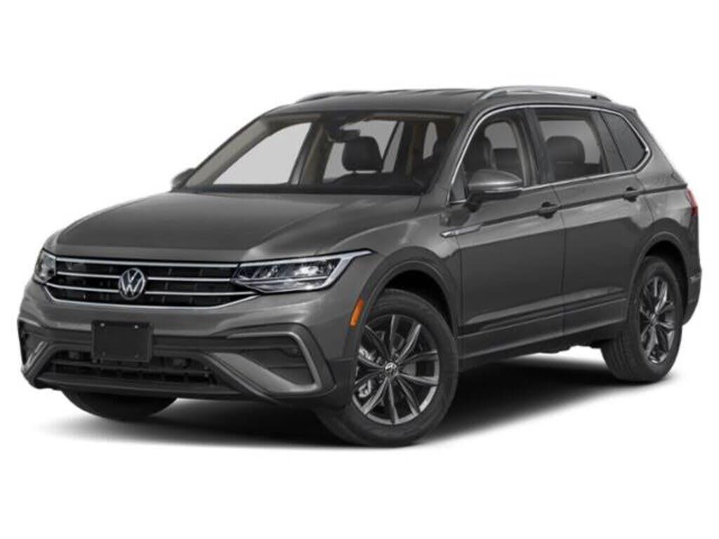 2022 Volkswagen Tiguan SE 4Motion — photo 1 of 1
