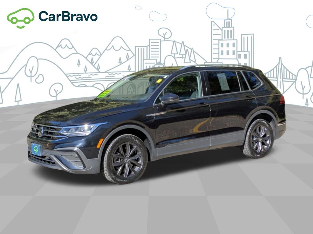 2022 Volkswagen Tiguan SE — photo 1 of 7