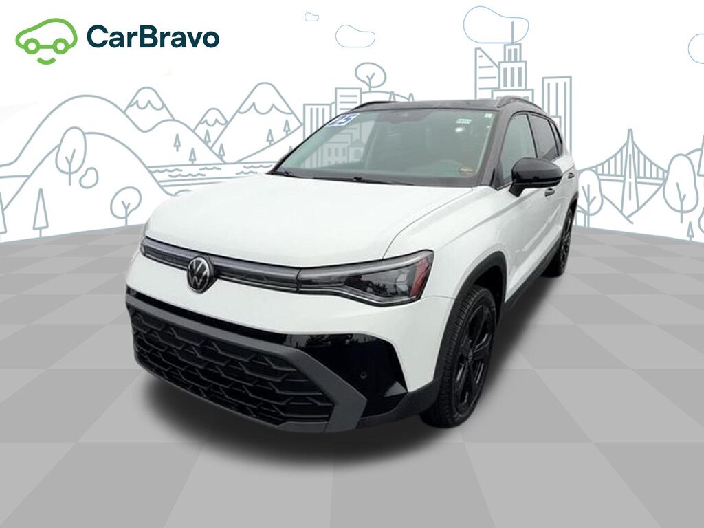 2025 Volkswagen Taos SE Black — photo 1 of 6