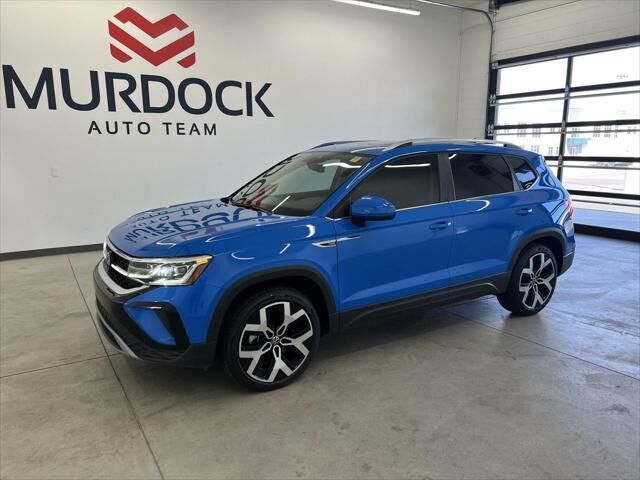 2023 Volkswagen Taos SEL 4Motion