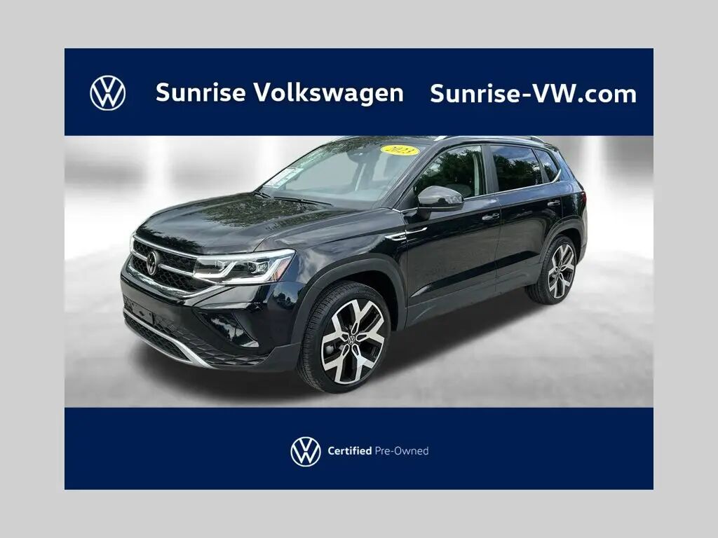 2023 Volkswagen Taos SEL 4Motion — photo 1 of 13