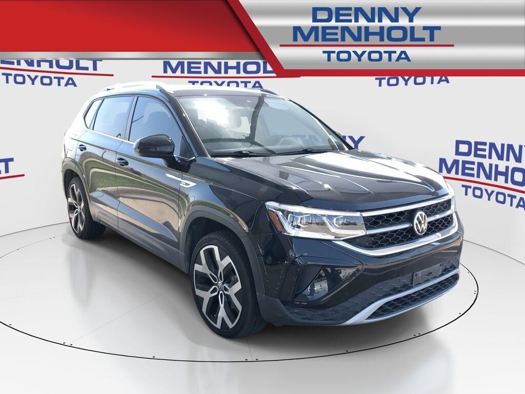 2022 Volkswagen Taos — photo 1 of 13
