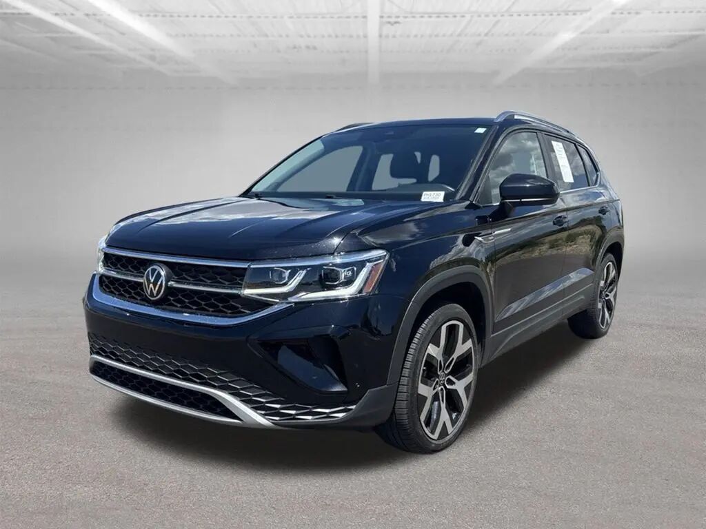 2022 Volkswagen Taos SEL 4Motion — photo 1 of 22